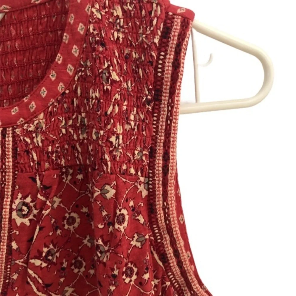 Lucky Brand Red Boho Floral Print Smocked Sleeveless V-Neck Blouse Top NWT Small